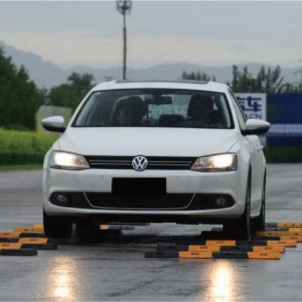 整車(chē)試驗(yàn)